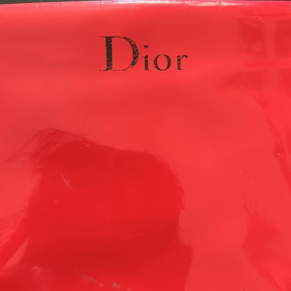 Christian Dior Beauty Red Patent Leather Makeup Cosmetics Bag with defect - Picture 3 of 7